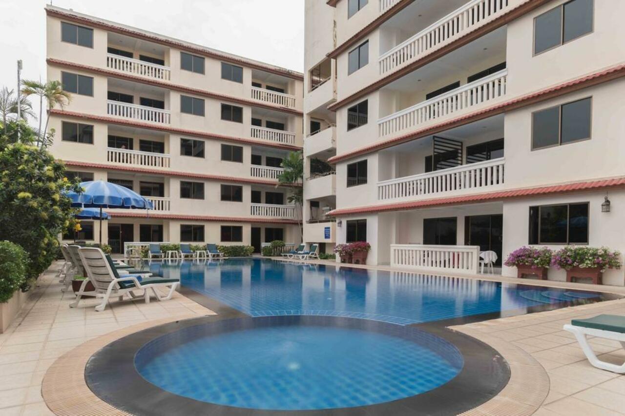 The Residence Garden Pattaya Esterno foto