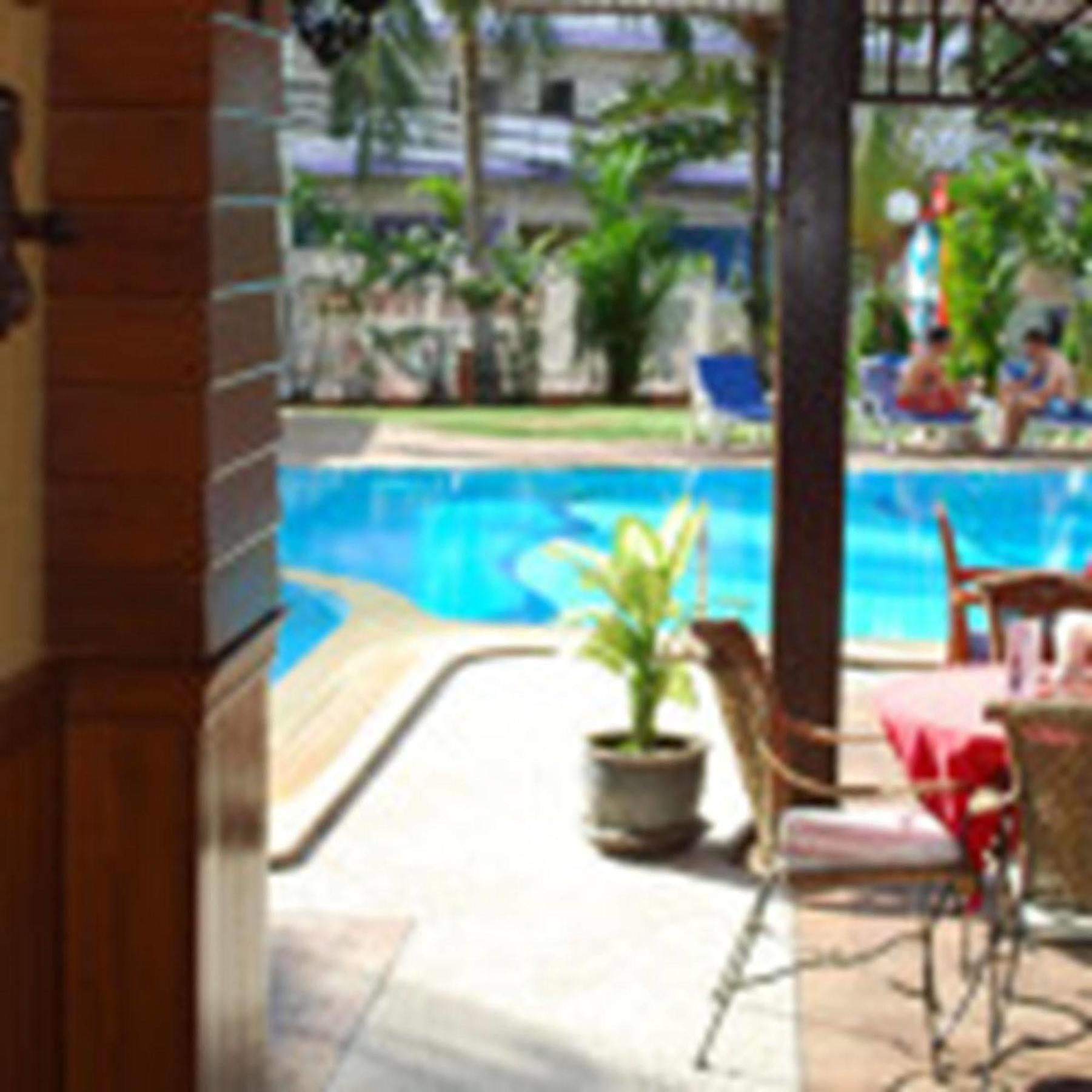 The Residence Garden Pattaya Esterno foto