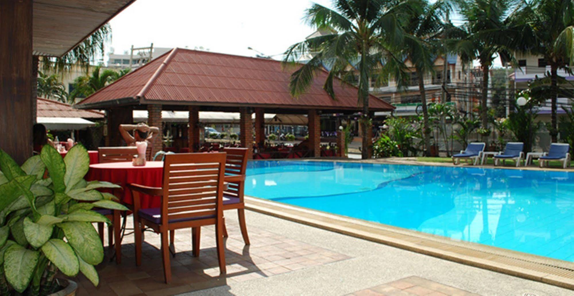 The Residence Garden Pattaya Esterno foto